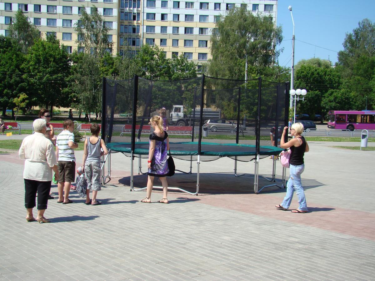 ホテルNomera Dvorets Gimnastiki モギリョフ エクステリア 写真